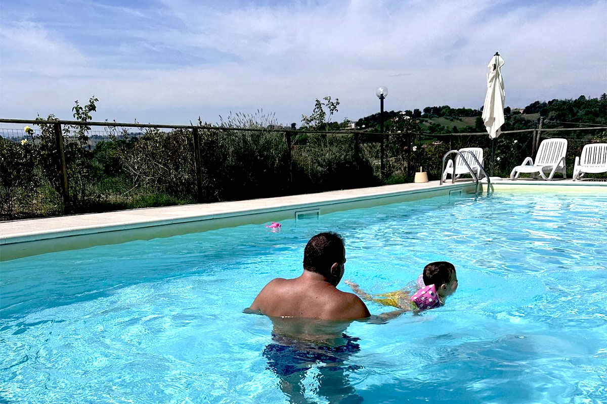 Piscina Agriturismo Bonfigli